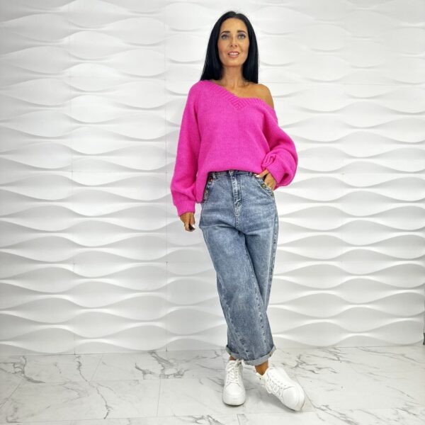 Sweter w kolorze fuksji 